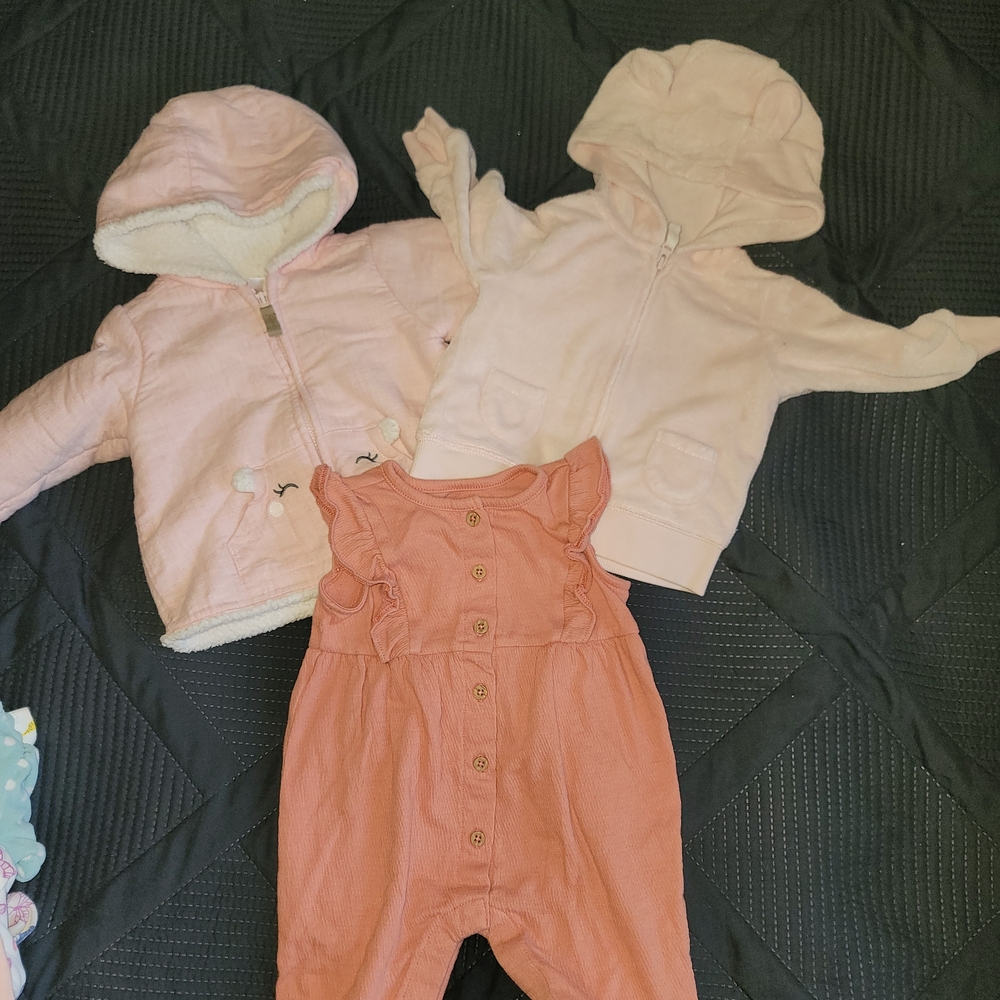 Carter's Assorted Baby Clothing Set - Pink, Green, Yellow, White - Picture 4 of 4